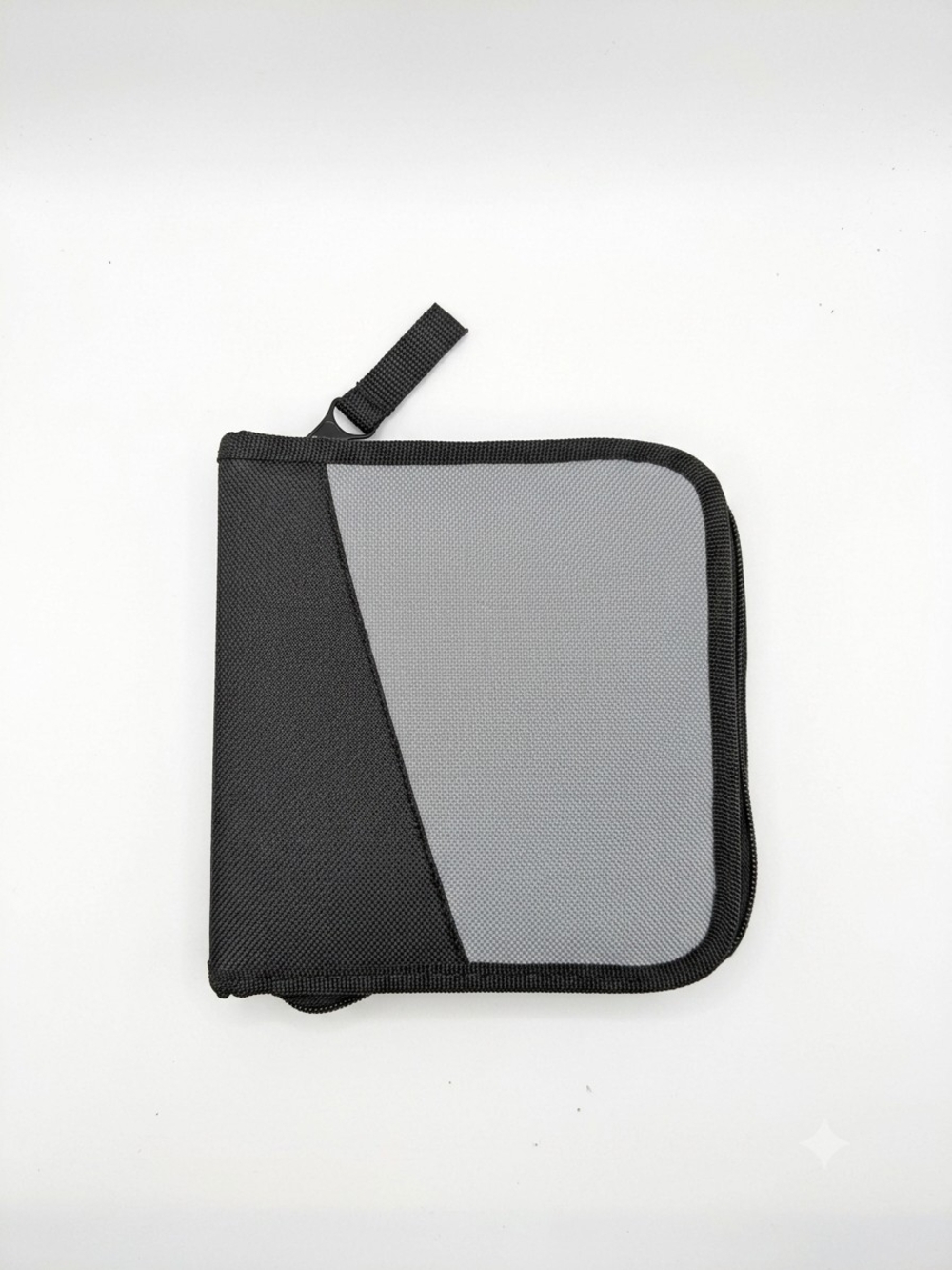 Vintage Two-Tone Nylon 24-Disc CD / DVD Travel Case Organizer
